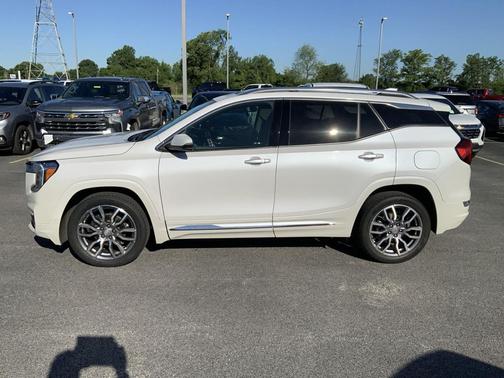 White Frost Tricoat 2024 GMC Terrain Denali