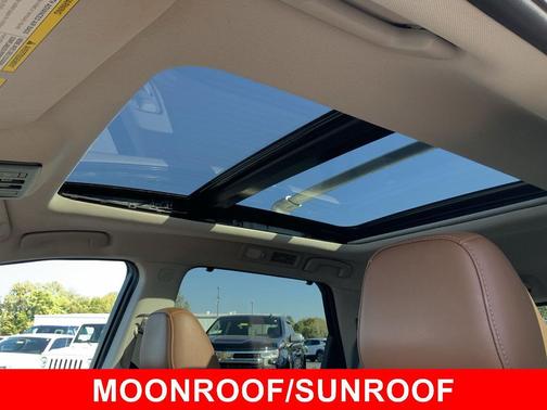 2023 Nissan Pathfinder Platinum 4WD