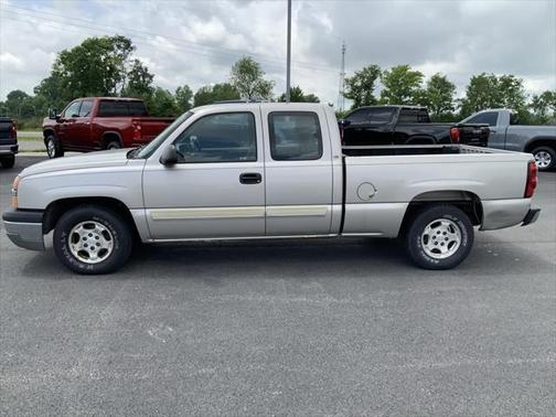 2004 Chevrolet Silverado 1500 LS Extended Cab