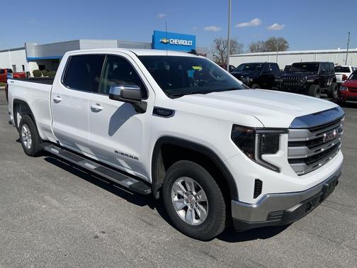 2023 GMC Sierra 1500 SLE