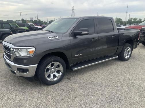 Granite Crystal Metallic Clearcoat 2022 RAM 1500 Big Horn/Lone Star