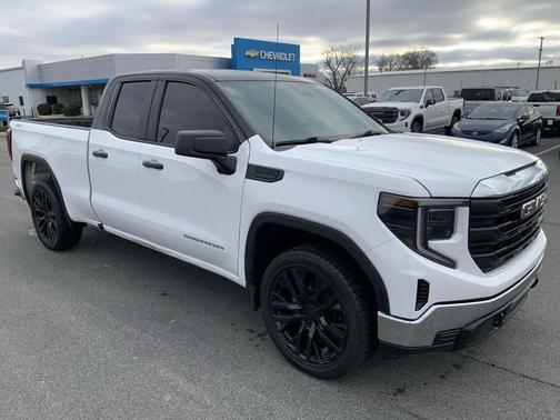 2023 GMC Sierra 1500 Pro