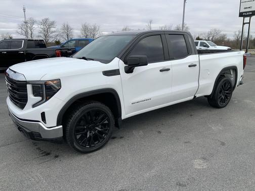2023 GMC Sierra 1500 Pro
