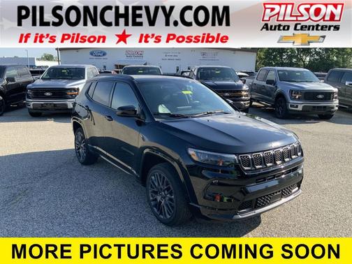 Diamond Black Crystal Pearlcoat 2023 Jeep Compass High Altitude