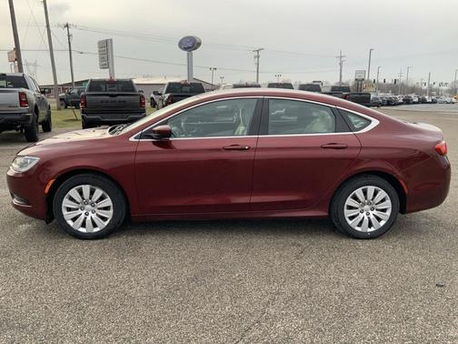 2015 Chrysler 200 LX