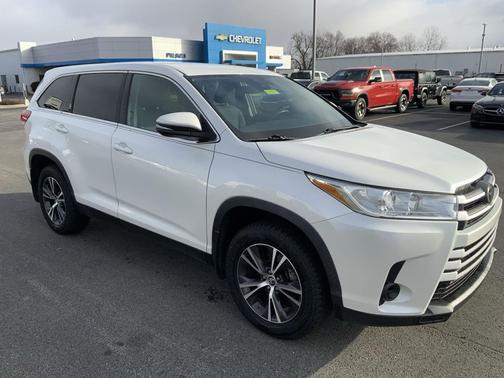 2019 Toyota Highlander LE