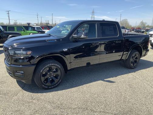 Diamond Black Crystal Pearlcoat 2026 RAM 1500 Big Horn/Lone Star