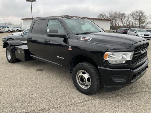 2022 RAM 3500 Tradesman/SLT/Laramie/Limited