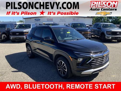 Mosaic Black Metallic 2025 Chevrolet Trailblazer LT