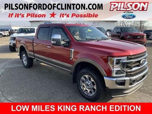 Rapid Red Metallic Tinted Clearcoat/Stone Gray 2022 Ford F-250 King Ranch