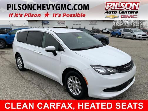 2023 Chrysler Voyager LX