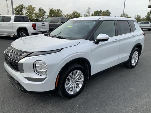 2023 Mitsubishi Outlander ES 2.5 S-AWC