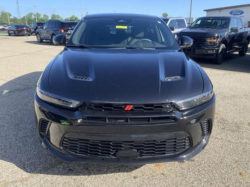 8 Ball 2023 Dodge Hornet GT AWD
