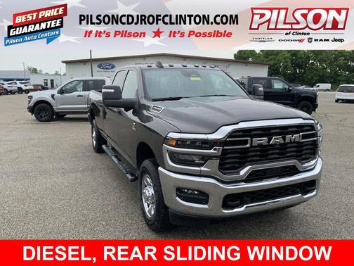 2025 RAM 2500 Tradesman Crew Cab 4x4 8' Box