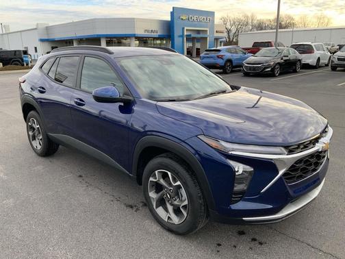 2024 Chevrolet Trax LT