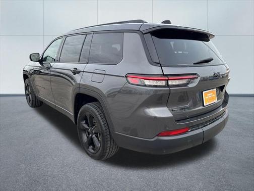 2022 Jeep Grand Cherokee L Altitude 4x4