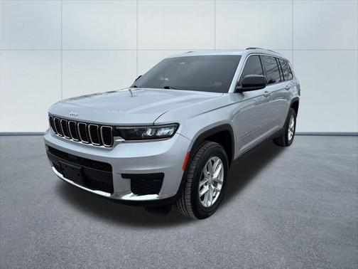 2021 Jeep Grand Cherokee L Laredo 4x4