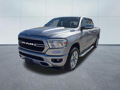 2021 RAM 1500 Big Horn Crew Cab 4x4 57' Box