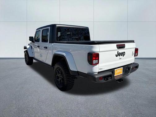 2021 Jeep Gladiator Willys 4x4