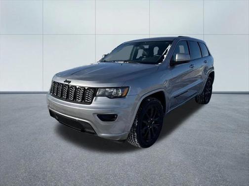 2021 Jeep Grand Cherokee Laredo X 4x4