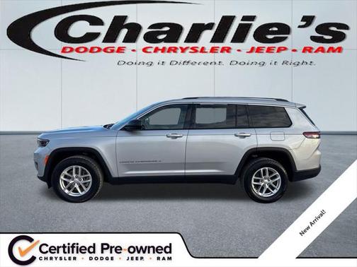 2021 Jeep Grand Cherokee L Laredo 4x4