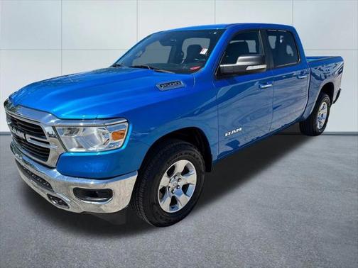 2020 RAM 1500 Big Horn Crew Cab 4x4 57' Box