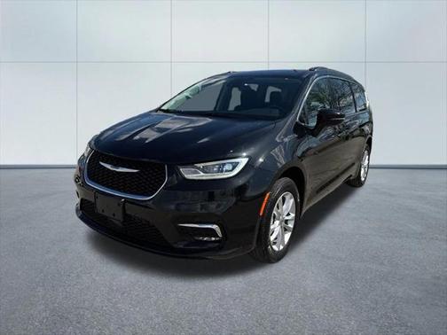 2021 Chrysler Pacifica Touring AWD