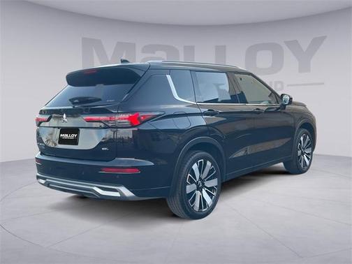 2025 Mitsubishi Outlander SEL