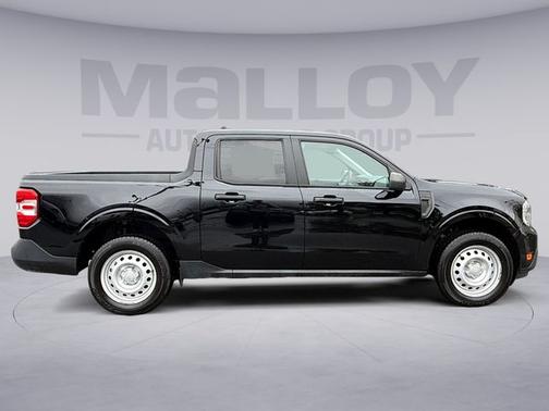 SHADOW BLACK 2022 Ford Maverick XL
