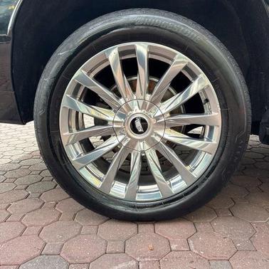 2022 Cadillac Escalade ESV Premium Luxury
