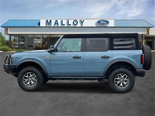 2023 Ford Bronco Badlands