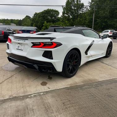 Arctic White 2024 Chevrolet Corvette Stingray w/2LT