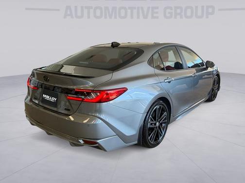 Metal 2026 Toyota Camry XSE