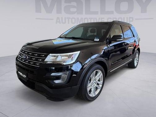 SHADOW BLACK 2017 Ford Explorer XLT