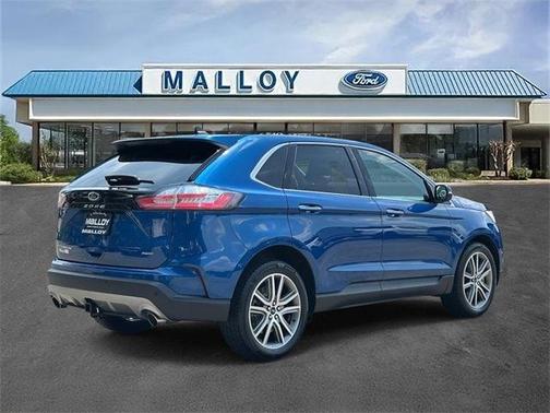 2022 Ford Edge Titanium
