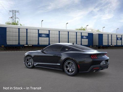 2025 Ford Mustang 