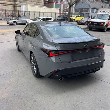 INCOGNITO 2025 Lexus IS 350 F Sport