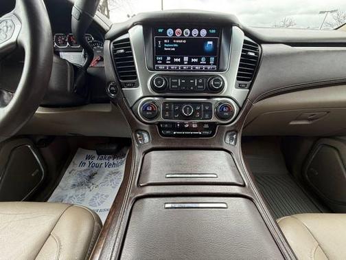 Summit White 2017 Chevrolet Tahoe LT