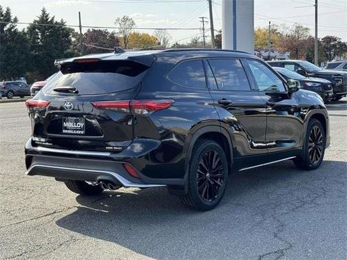 2023 Toyota Highlander XSE