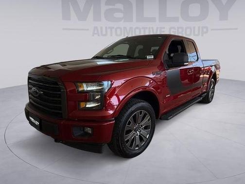 Ruby Red Metallic Tinted Clearcoat 2017 Ford F-150 XLT