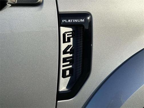 2020 Ford F-450 Platinum