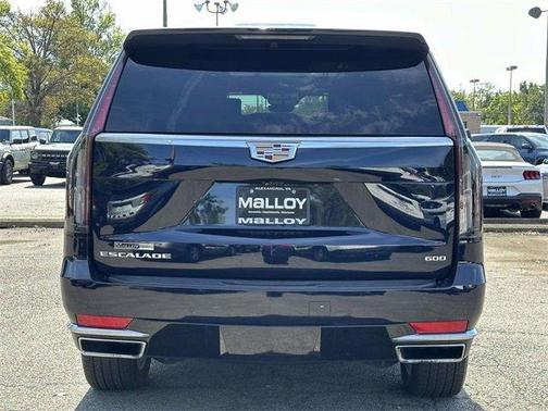 2023 Cadillac Escalade ESV Premium Luxury