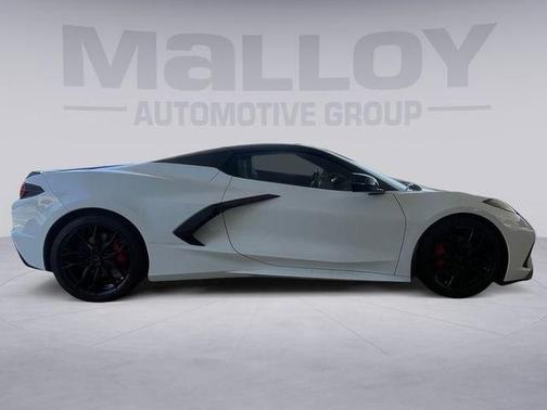 Arctic White 2024 Chevrolet Corvette STINGRAY W/2LT