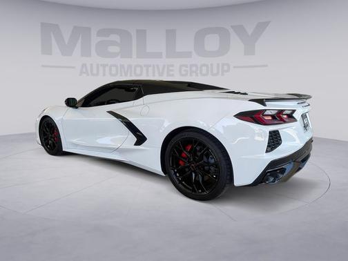 Arctic White 2024 Chevrolet Corvette STINGRAY W/2LT