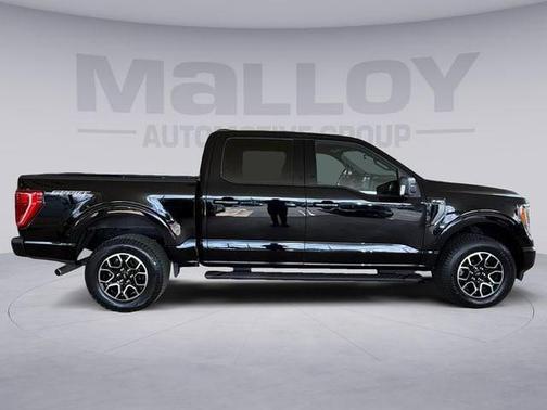 Agate Black Metallic 2023 Ford F-150 XLT