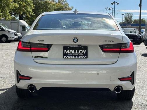 2022 BMW 330 i xDrive