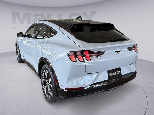 Space White Metallic 2023 Ford Mustang Mach-E Premium
