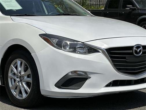 2016 Mazda Mazda3 i Sport