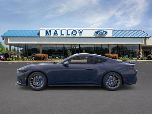 2025 Ford Mustang Dark Horse