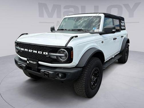 Oxford White 2023 Ford Bronco Wildtrak